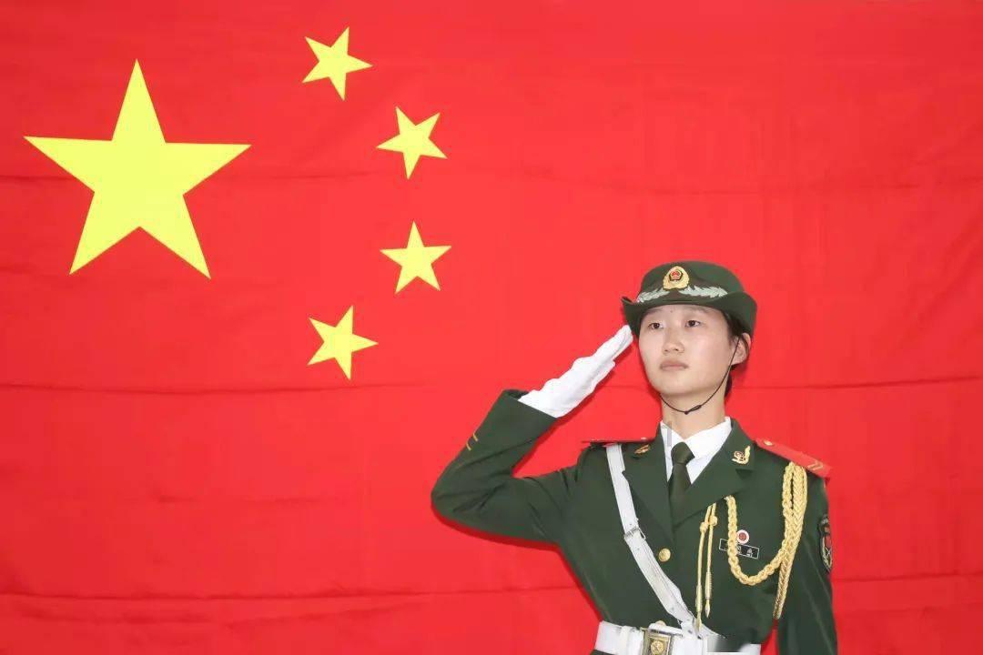 逃离电梯间